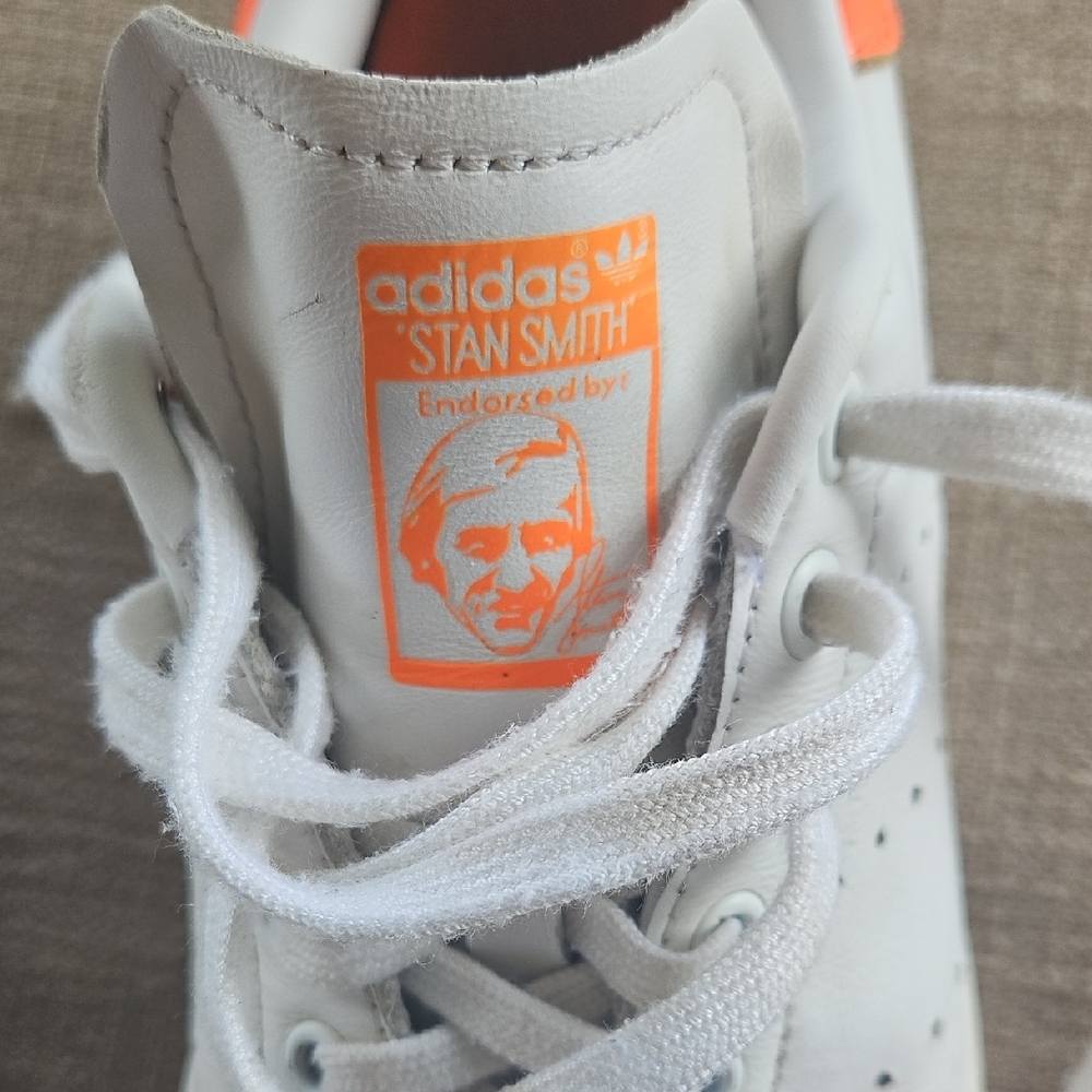 Adidas Stan Smith White and Orange Sneakers Classic Design - Picture 2 of 6